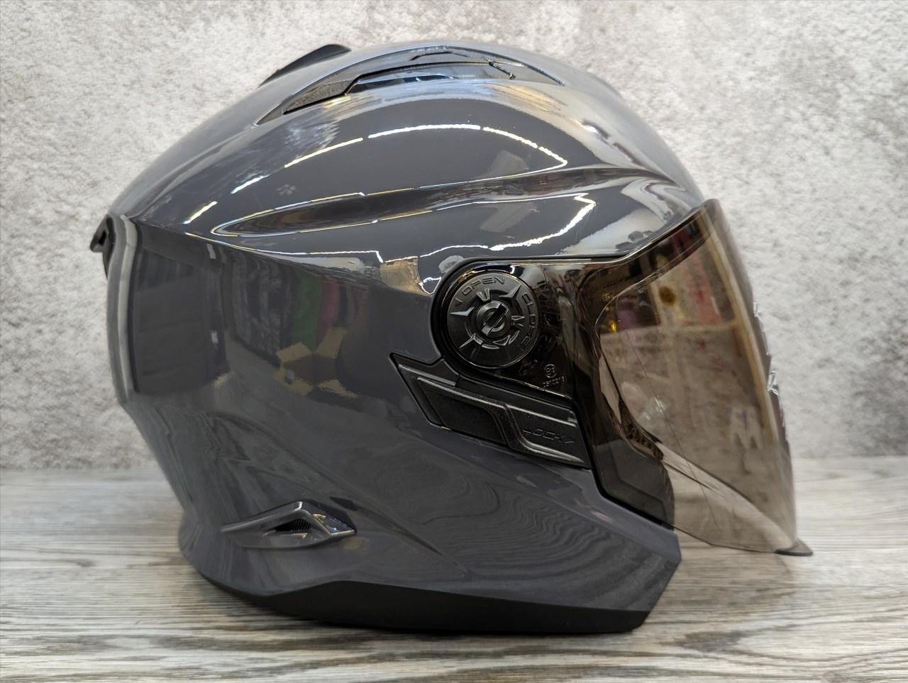 《遠古騎士》瑞獅 ZEUS 613B 素色 深灰 半罩安全帽 內襯全可拆 雙鏡片