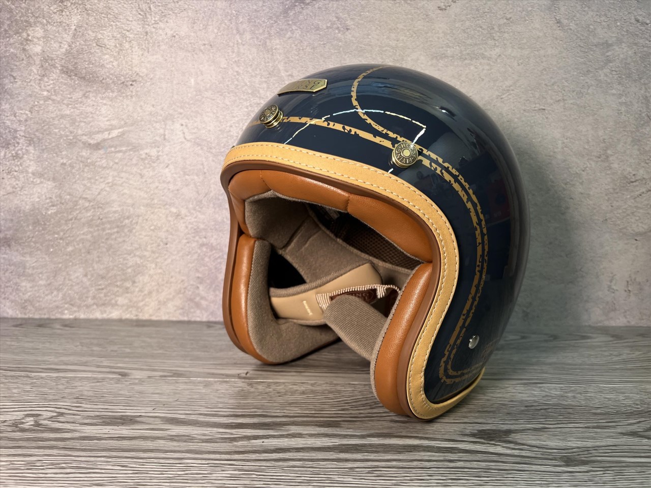 《遠古騎士》FLYING HORSE FH358 深灰藍/金 艾菲爾 EIFFEL 復古安全帽 莫蘭迪色