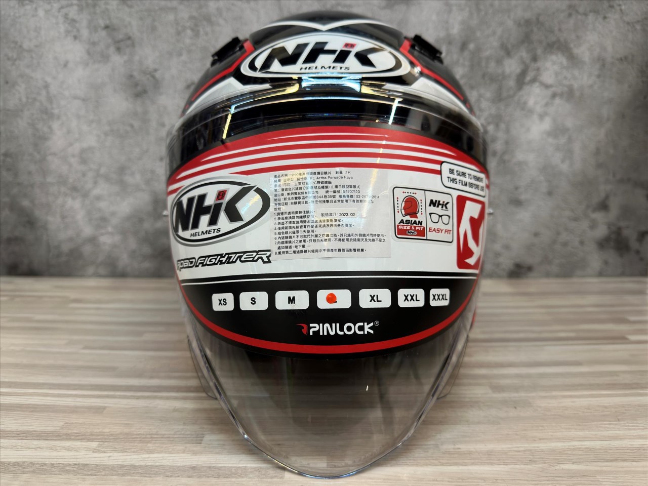 《遠古騎士》NHK S1 GP PRO 復仇之速 黑紅 內藏墨片半罩式安全帽 