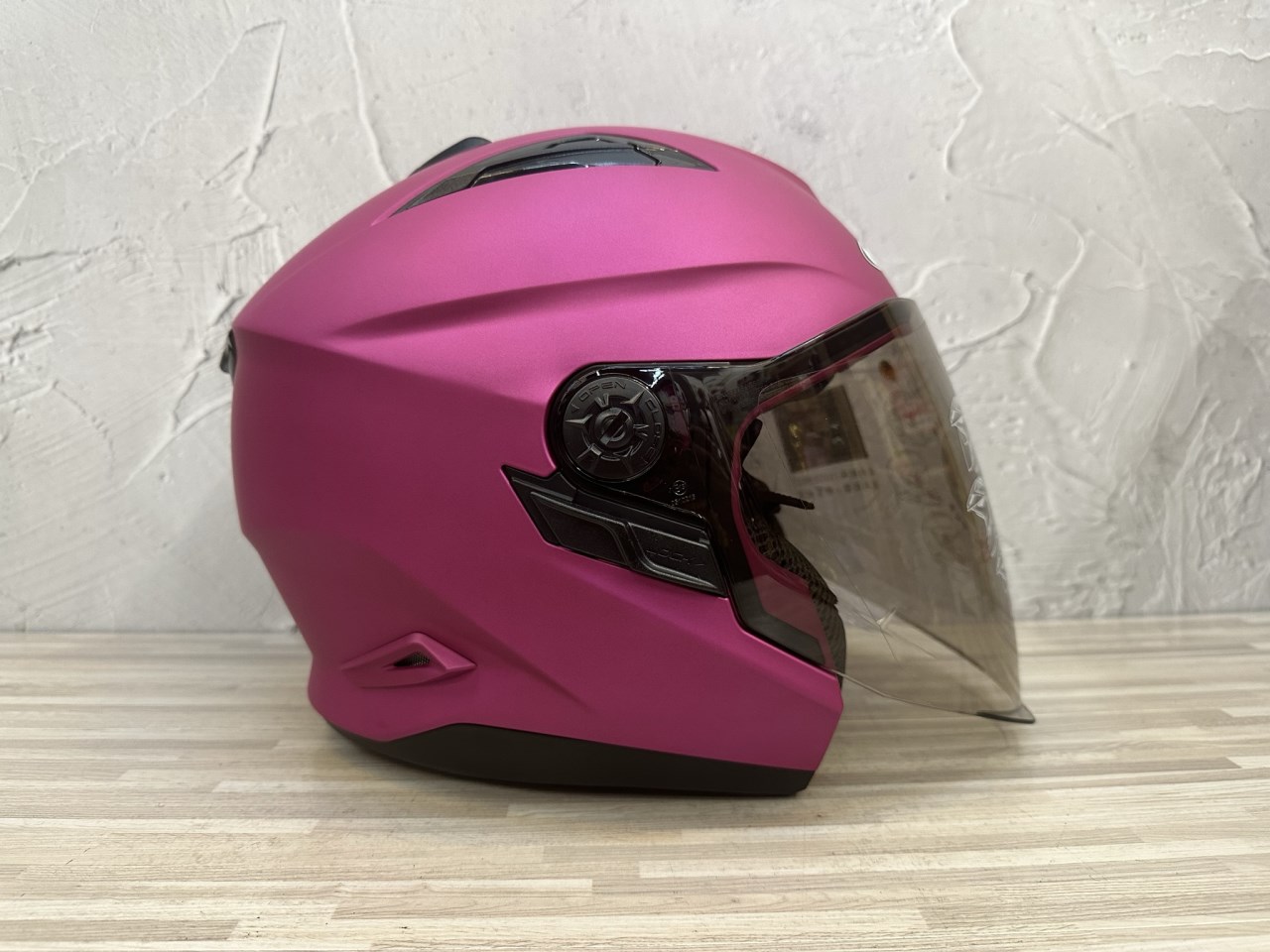 《遠古騎士》瑞獅 ZEUS 613B 素色 平光桃紅 半罩安全帽 內襯全可拆 雙鏡片