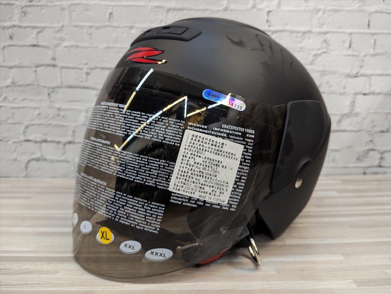 《遠古騎士》瑞獅 ZEUS 202D 素 平光黑 全可拆 半罩 安全帽 基本款