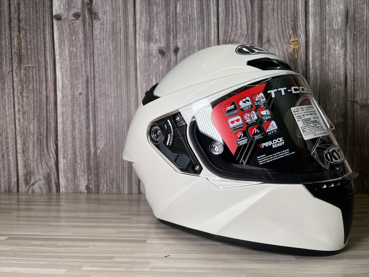 《遠古騎士》KYT TT-COURS TTC 素色 白 金屬排齒扣 安全帽