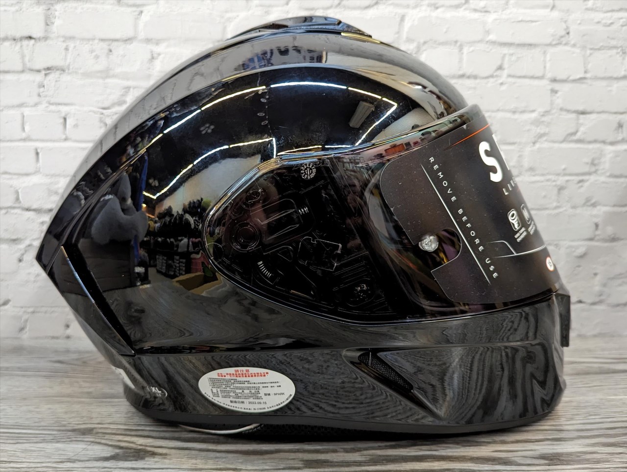 《遠古騎士》AIROH 義大利 SPARK 素色 亮黑 全罩帽 安全帽