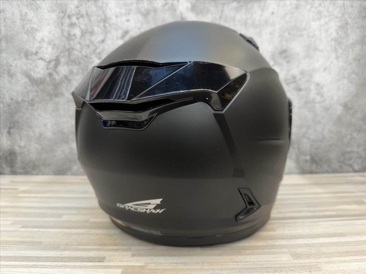 《遠古騎士》GRACSHAW G535 素色 平黑 安全帽 內襯全可拆洗 內藏墨片