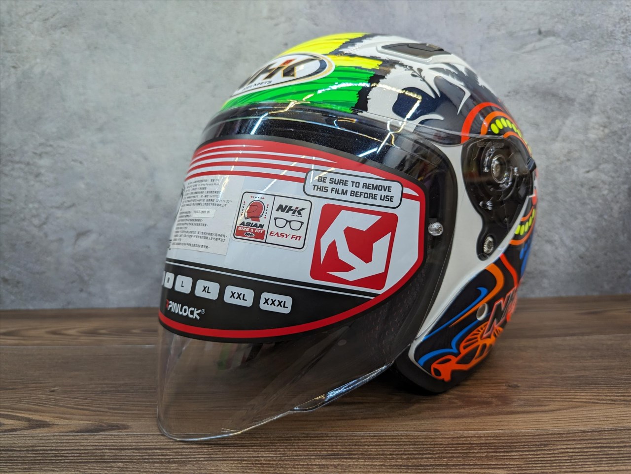 《遠古騎士》NHK S1 GP PRO RG87#3 冠軍 內藏墨片半罩式安全帽
