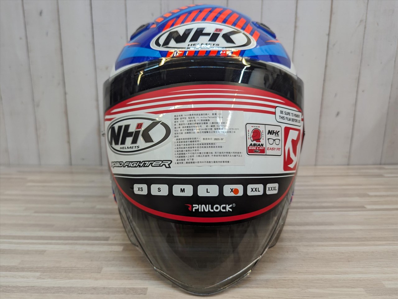 《遠古騎士》NHK S1 GP PRO BB64#5 亮藍白橘 內藏墨片半罩式安全帽