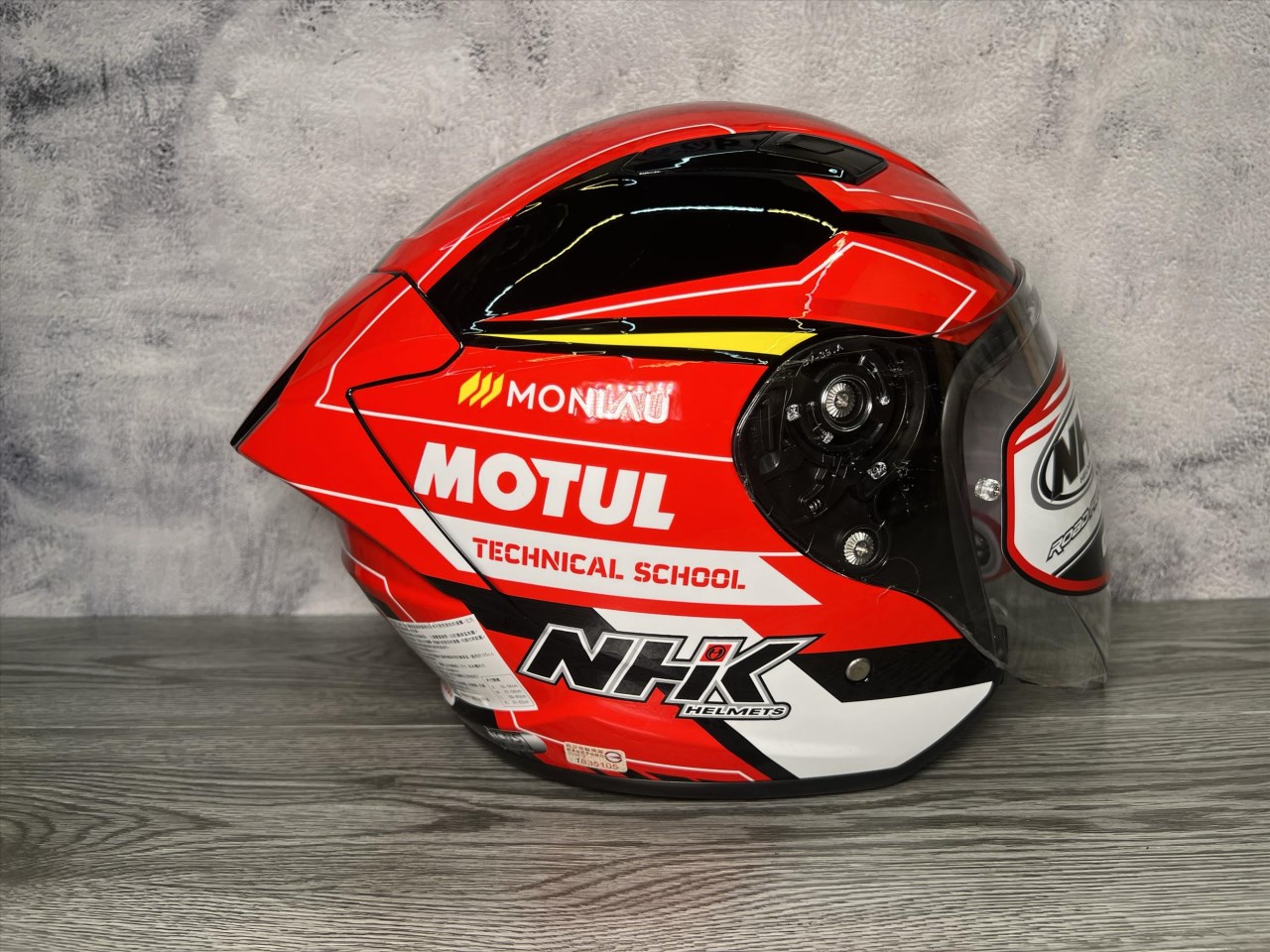 《遠古騎士》NHK S1 GP PRO MONLOU MOTUL(摩特)內藏墨片半罩式安全帽