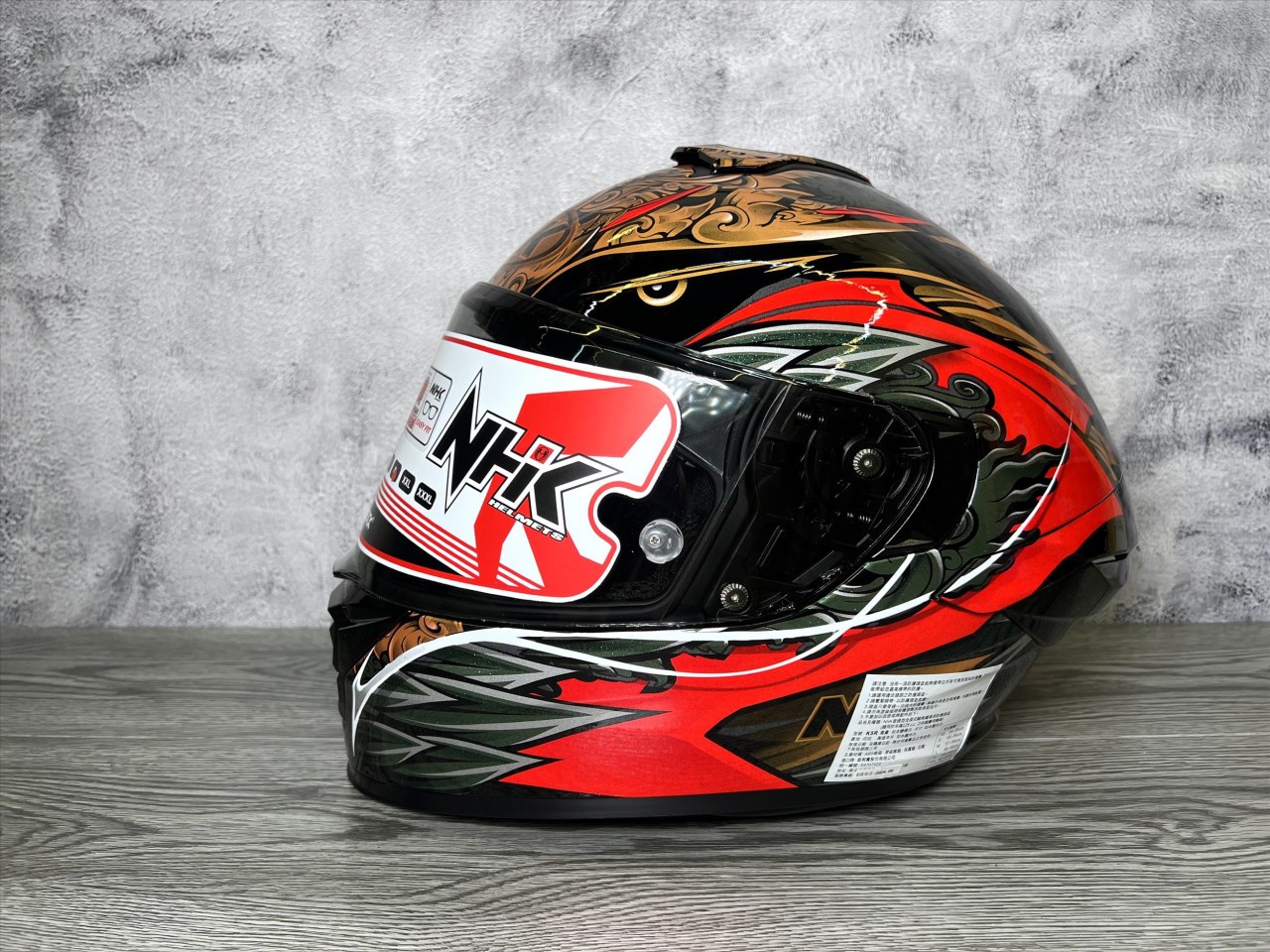 《遠古騎士》NHK K5R 嘉魯達 黑金 全罩安全帽 超輕量 透氣