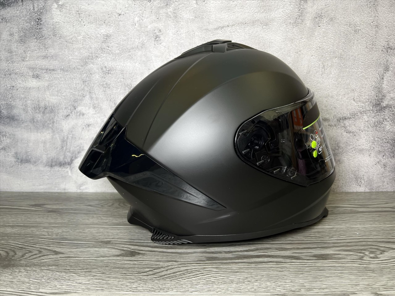 《遠古騎士》ASTONE GT6 PLUS 素色 消光黑 全罩安全帽