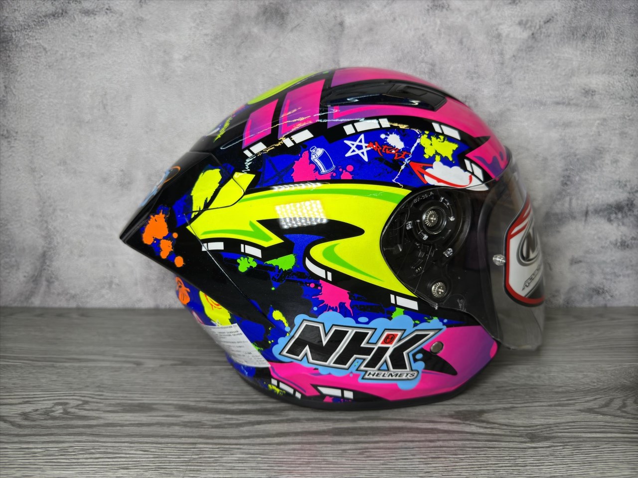 《遠古騎士》NHK S1 GP PRO MT18(Mathias Tamburini) 內藏墨片半罩式安全帽