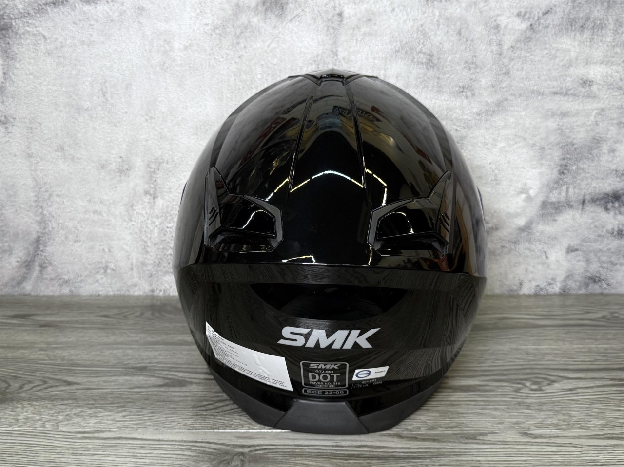 《遠古騎士》SMK GTJ 3/4安全帽 Black GL 200 亮面黑
