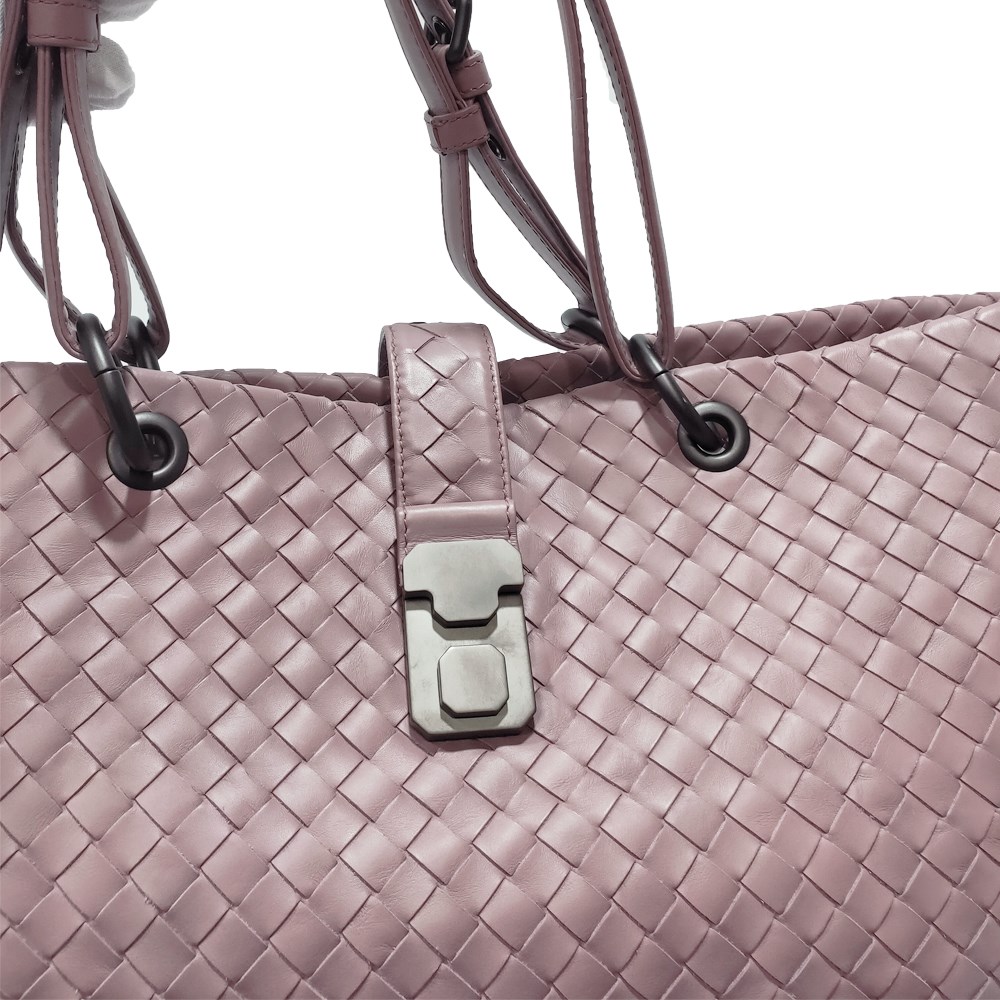 【BOTTEGA VENETA 】297983 經典編織羊皮壓扣羅馬手提包(藕粉)