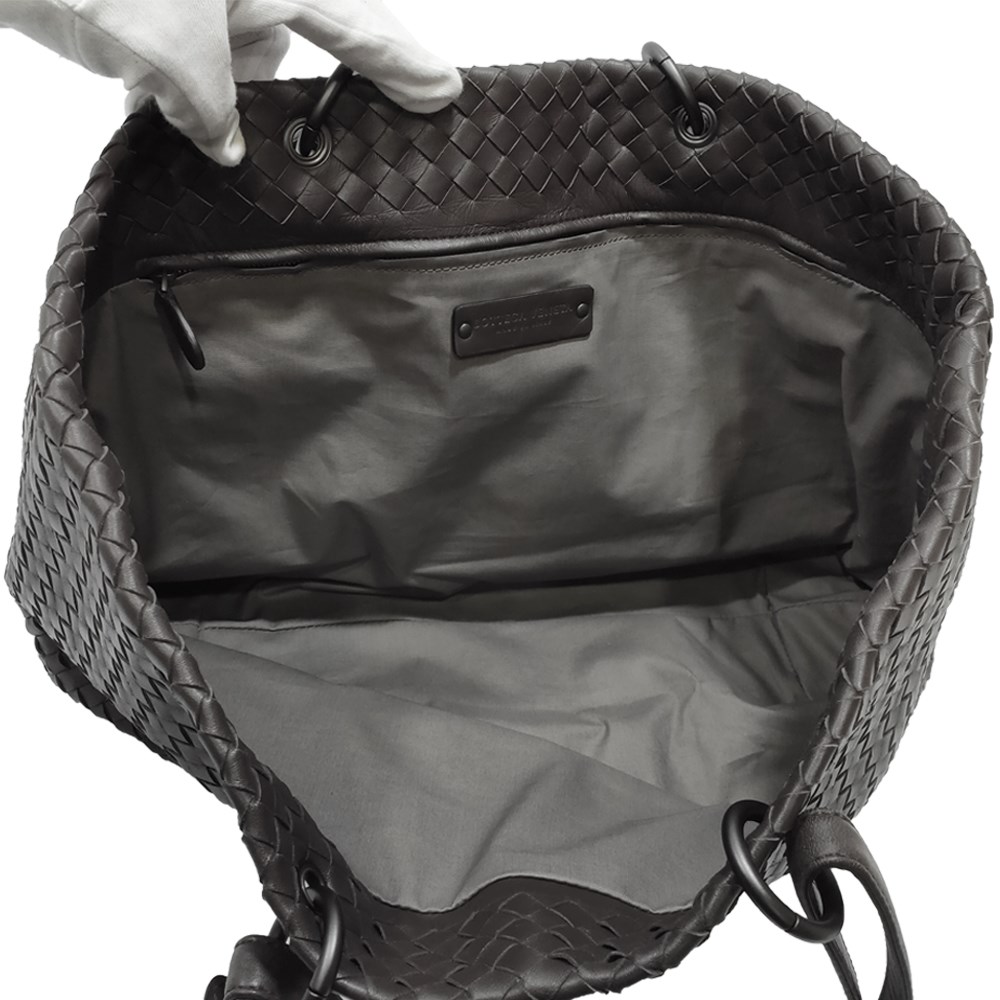 【BOTTEGA VENETA 】297983 經典編織羊皮壓扣羅馬手提包(咖啡色)