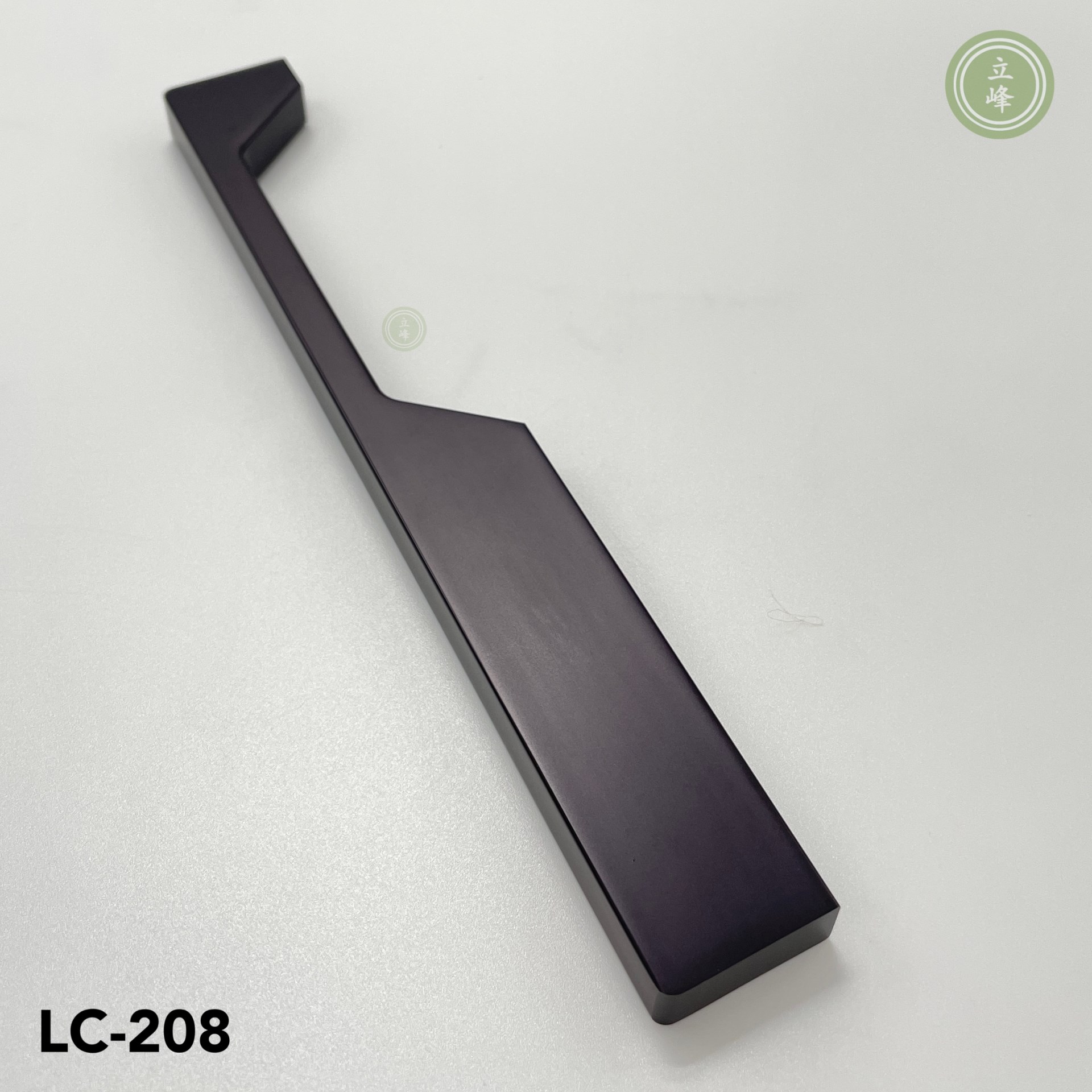 LC-208 鐵灰色