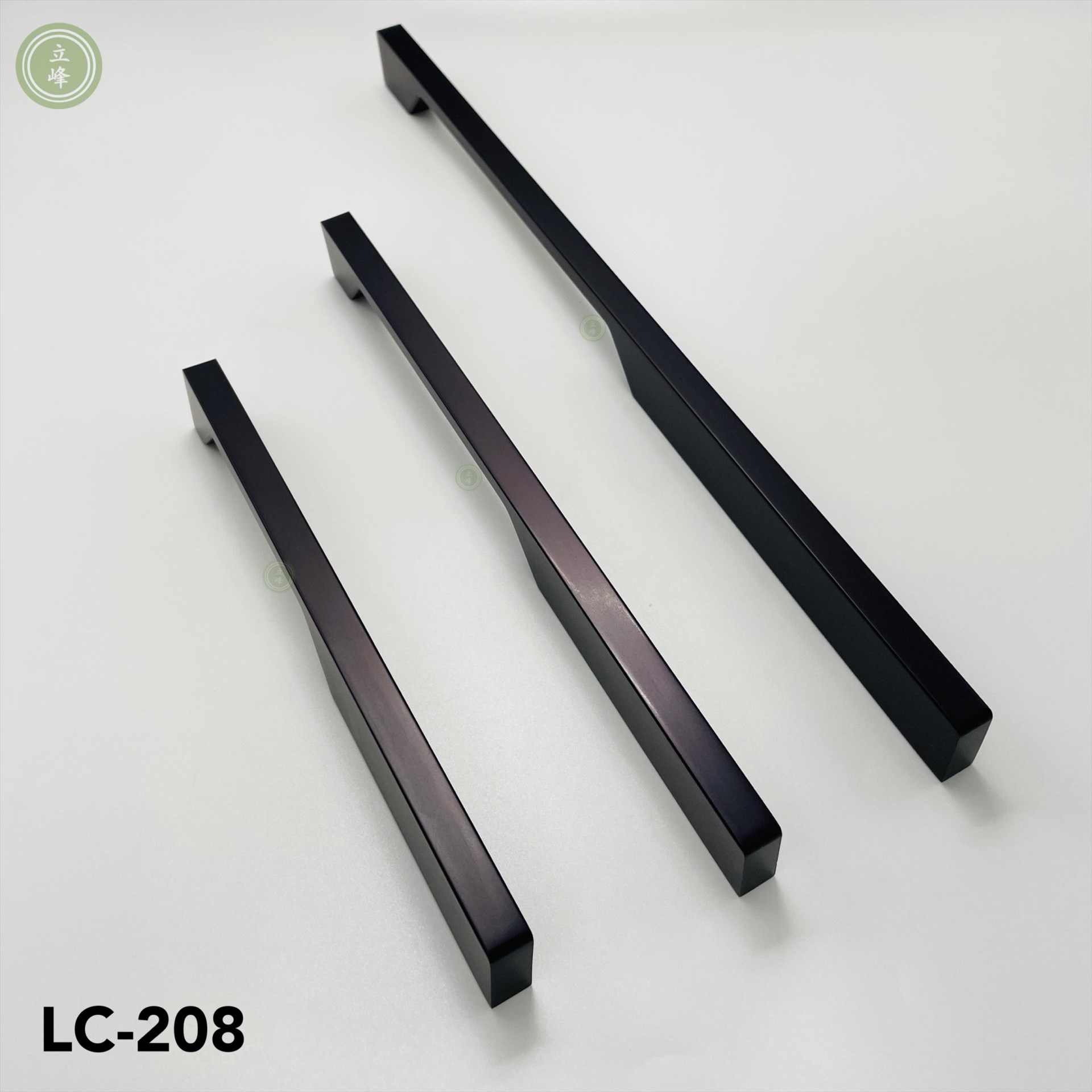 LC-208 鐵灰色
