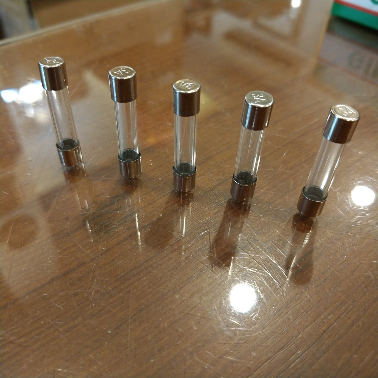 玻璃保險絲 