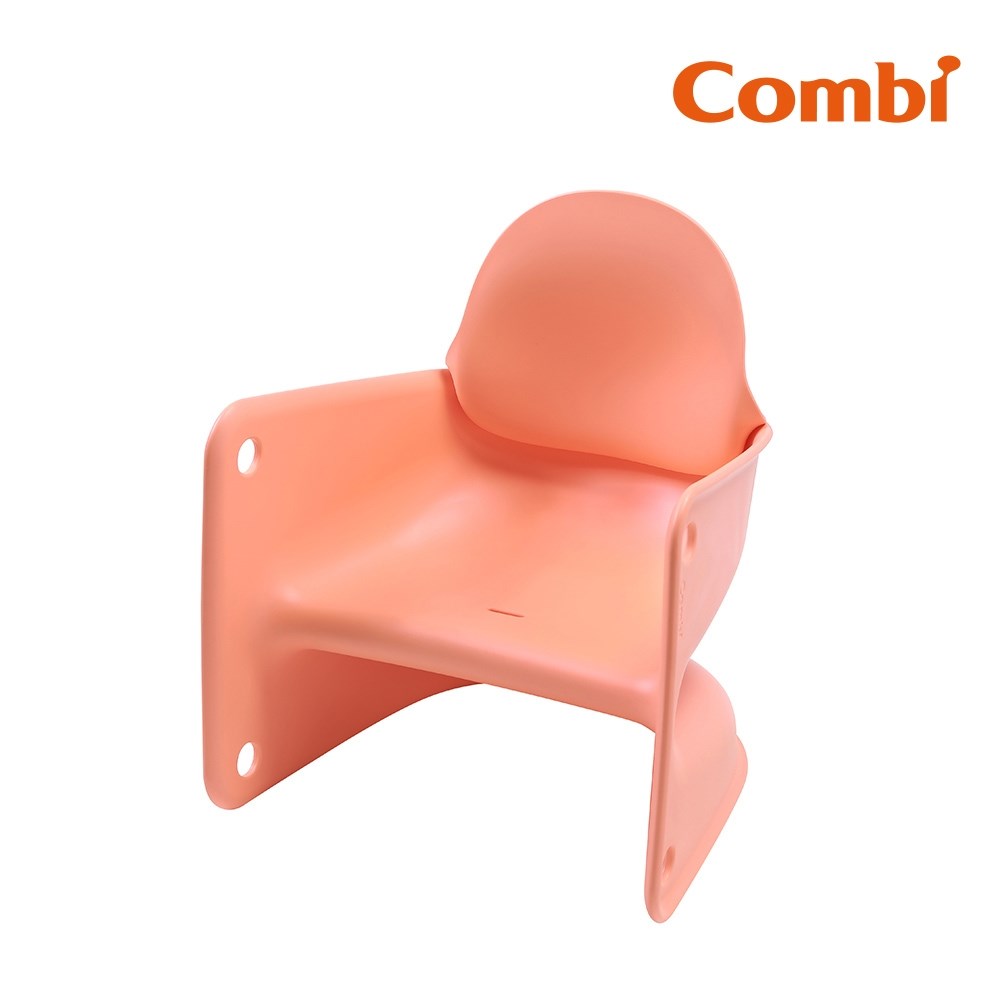 Combi 兒童學習巧疊椅