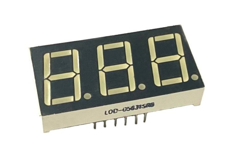 0.56"  3個8  共陽 七段顯示器
