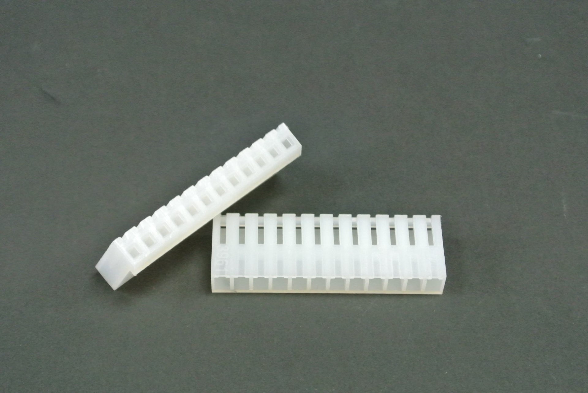 3.96mm 12P  母座