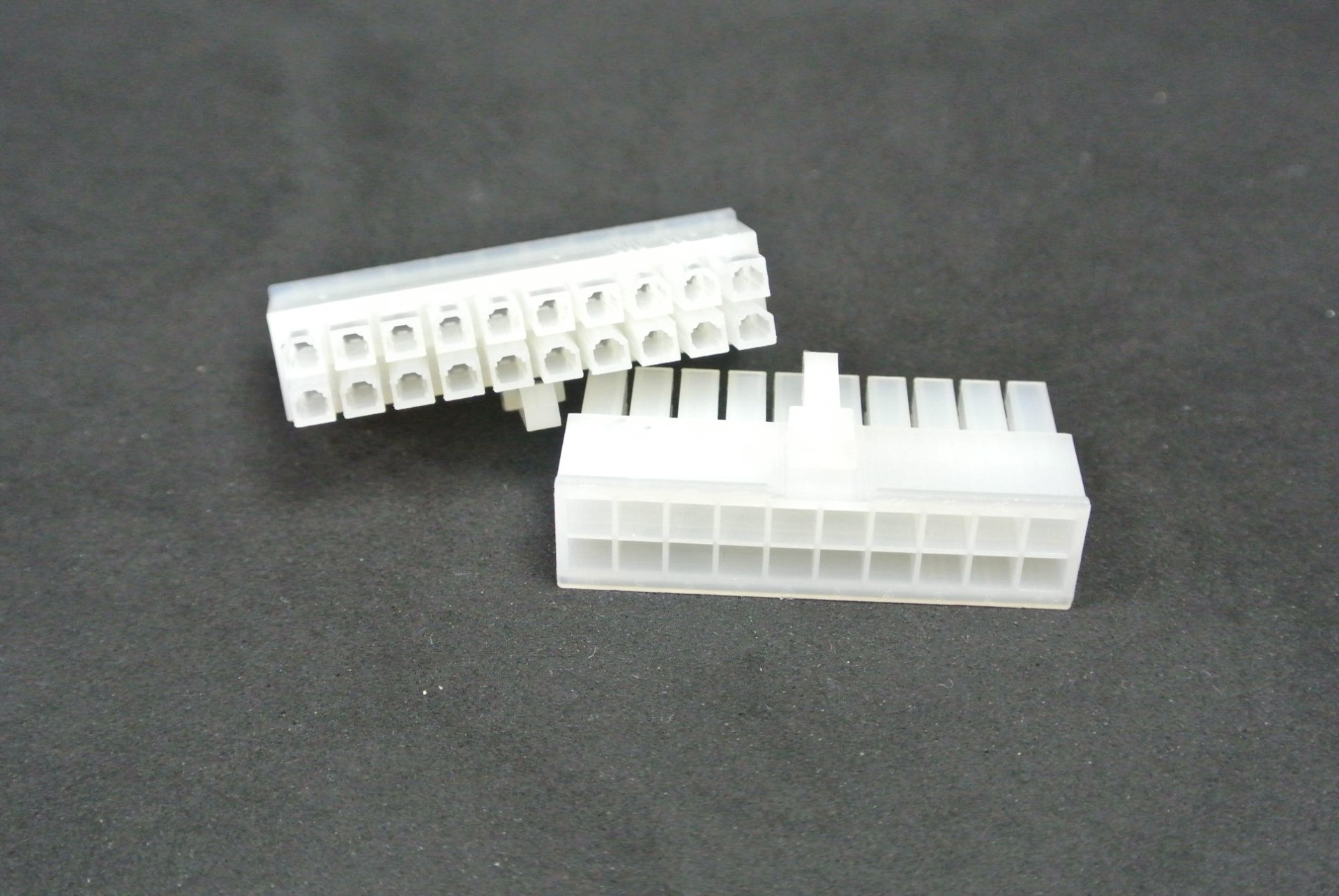 ATX 2X10P 公   4.2mm