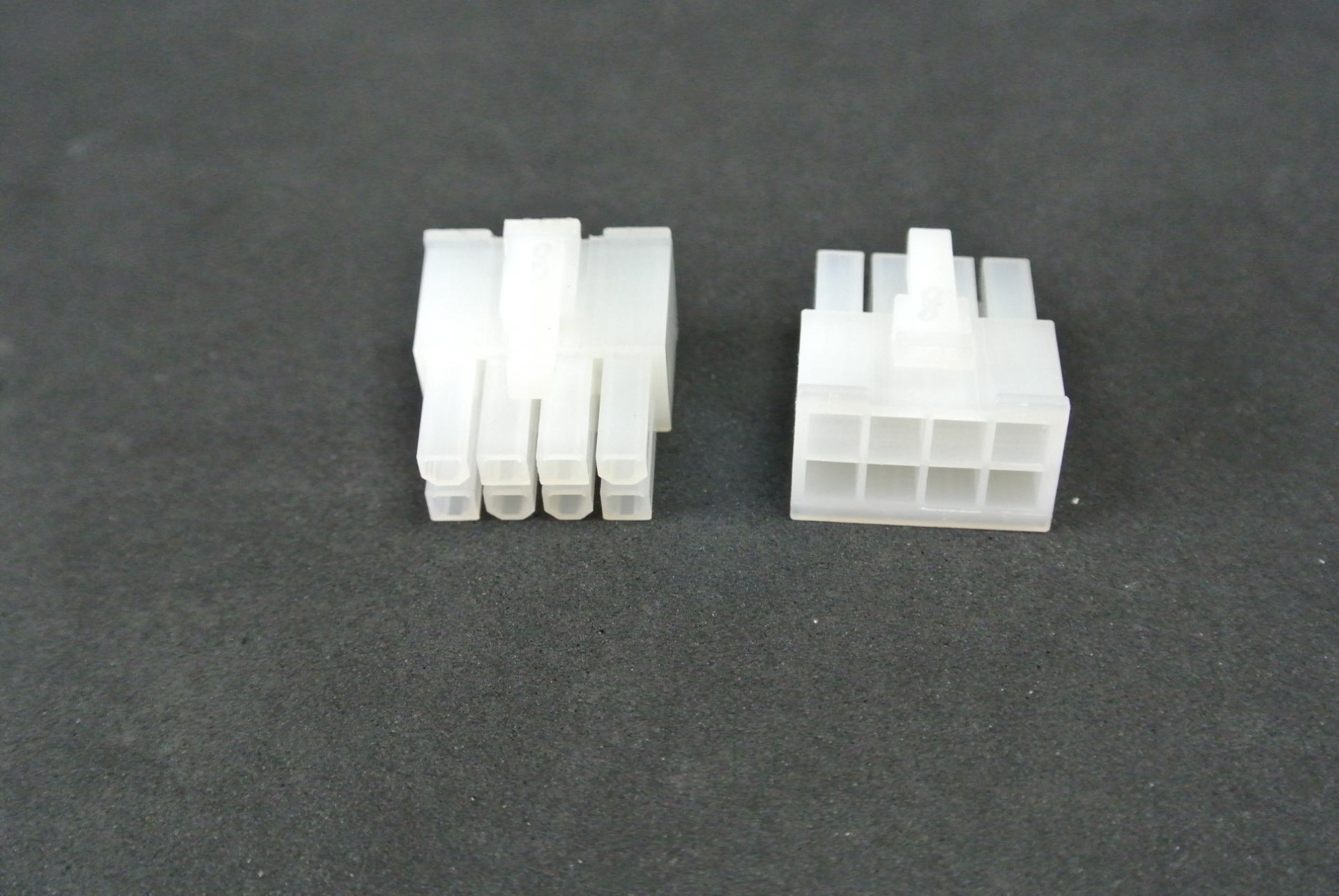 ATX 2X4P 公 4.2mm