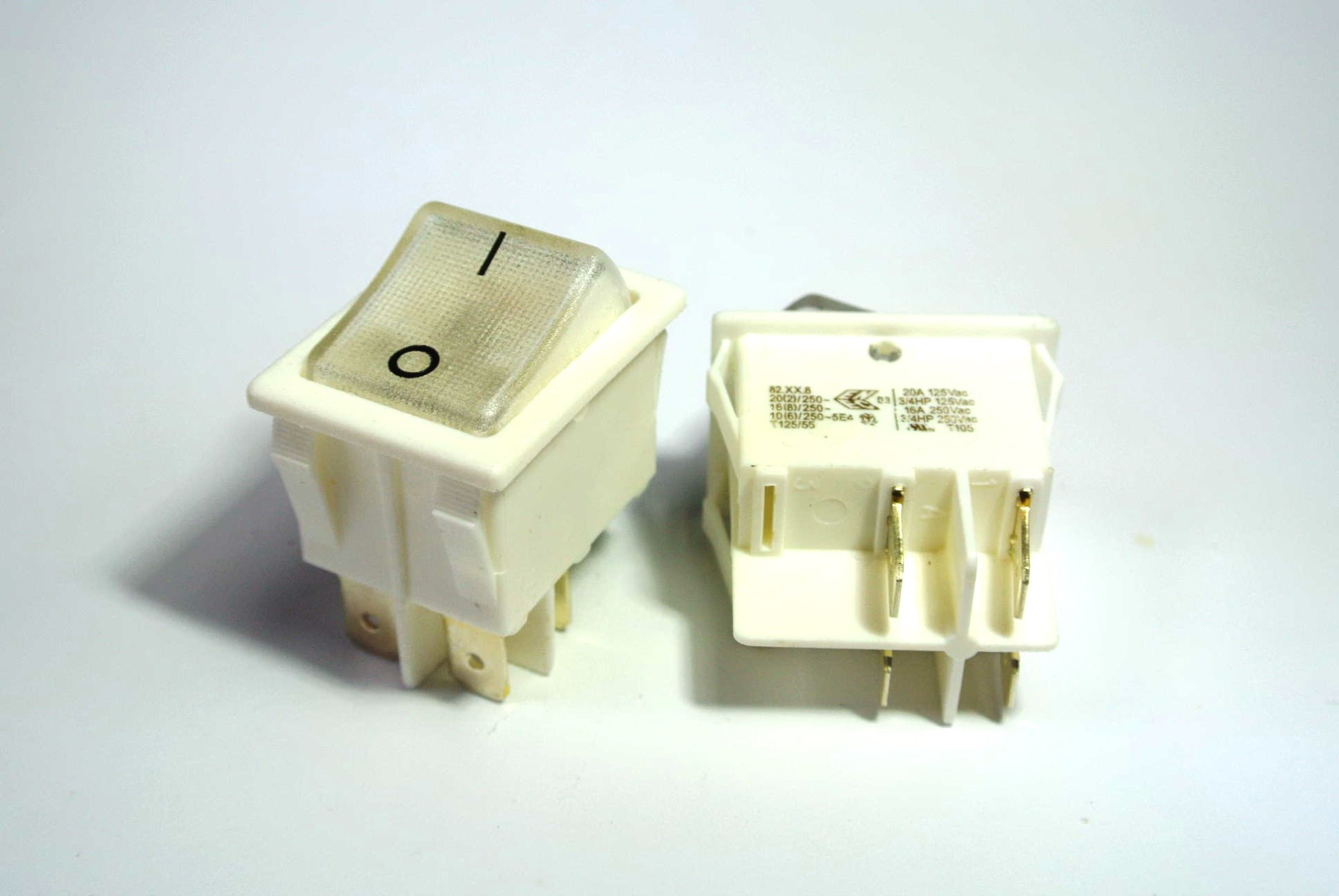 4P2段 開關 C4