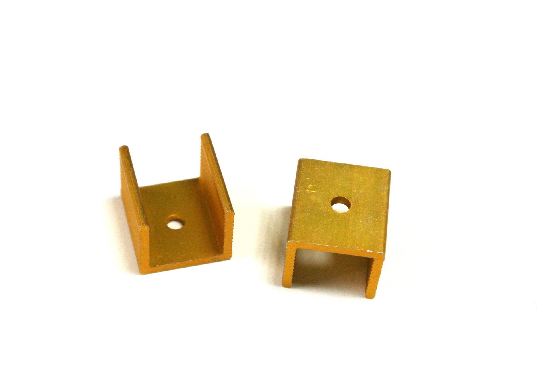 散熱片 小U 有紋 金色 中孔  20mm*18mm*15mm