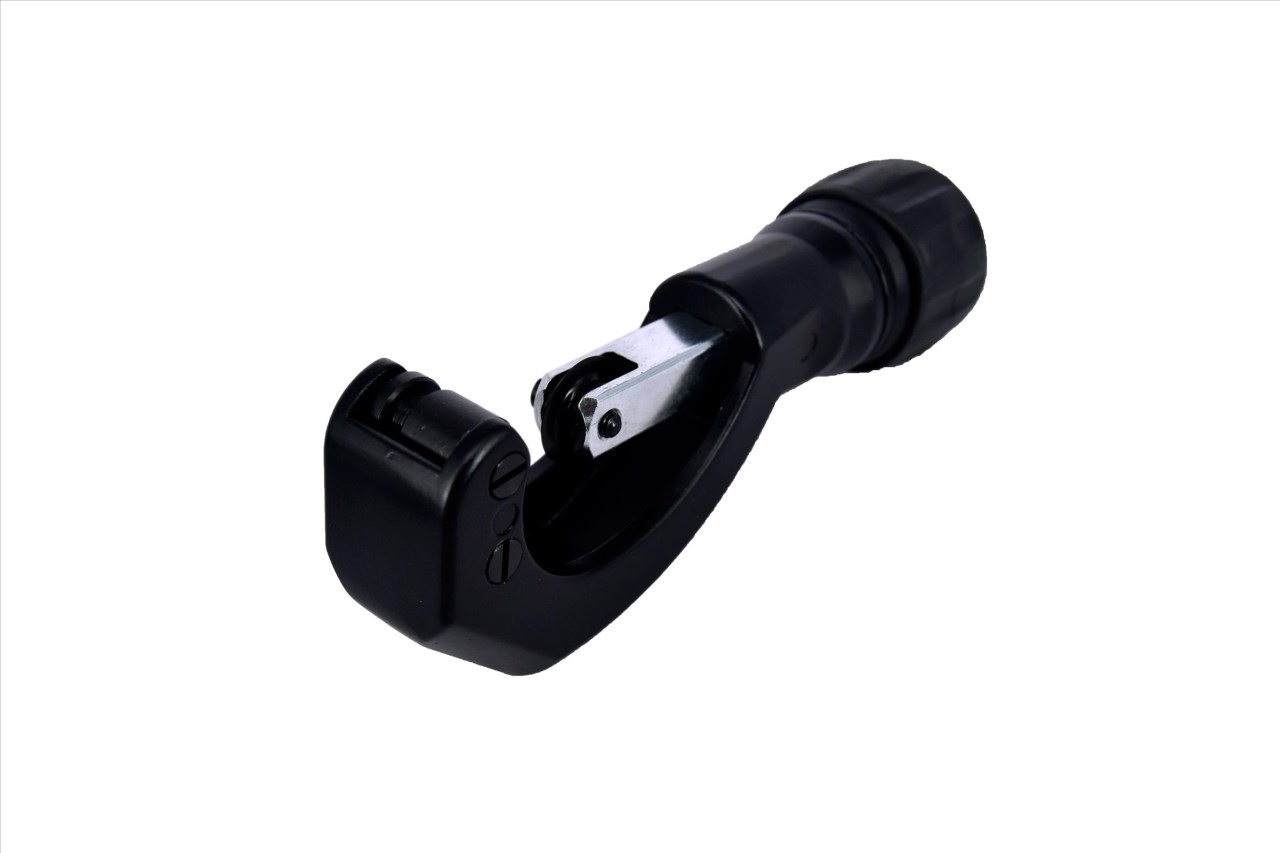 88-898 自動進刀切管器 3-32mm