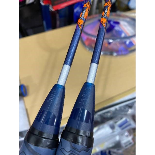 羽球世家 勝利 DX-10 羽球拍 DRIVEX 10 VICTOR 搭載了創新技術「METALLIC」