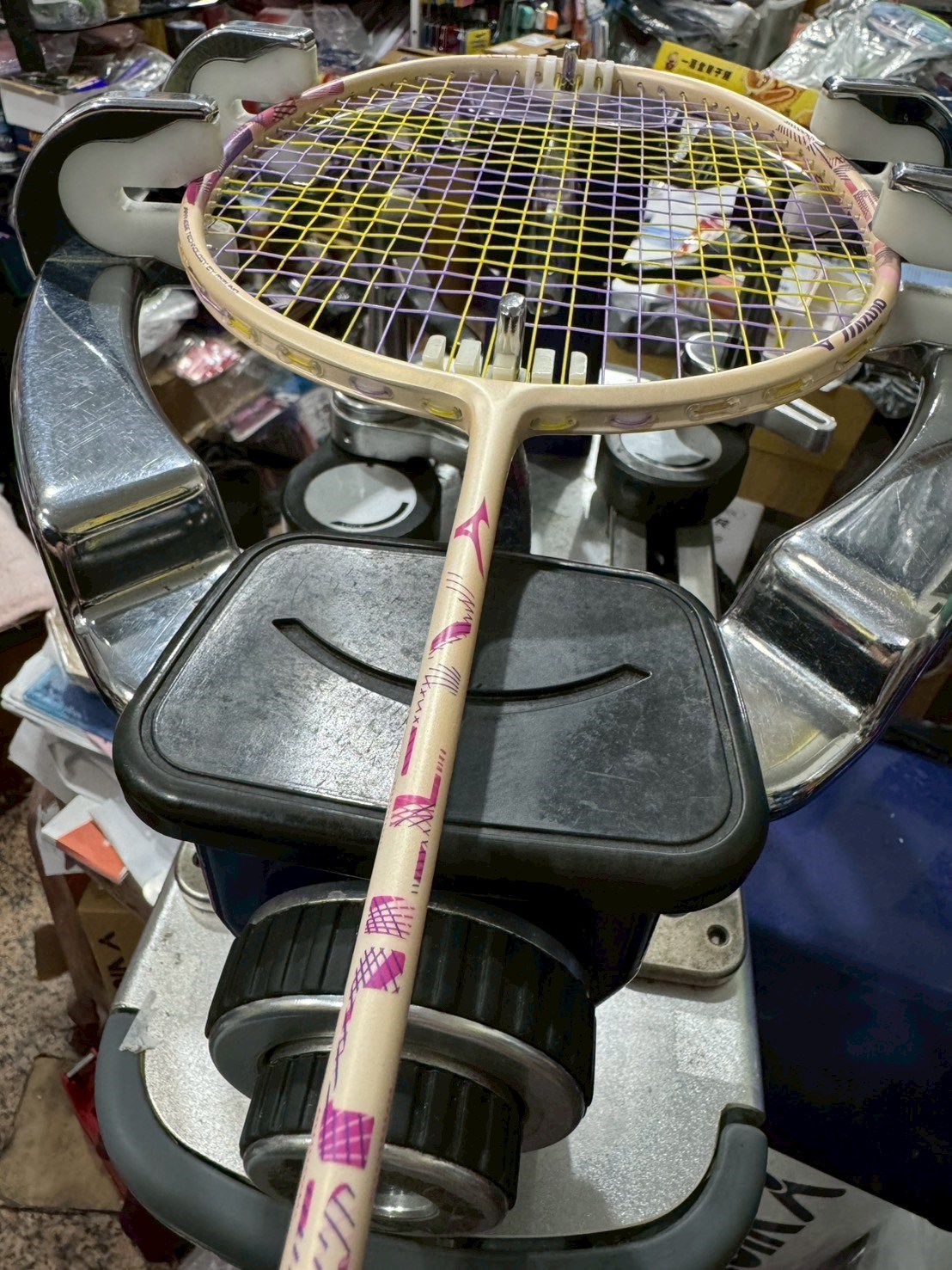 6UG6 粉色 (羽球世家) 美津濃 極輕快 羽球拍 ALTIUS 22 SOLEAR SL 附絨布袋 73GTB52201