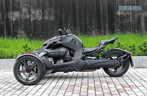 CAN-AM RYKER 900 REAR H2 後避震器