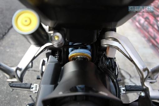HONDA CB300R (23~) H2P 後避震器