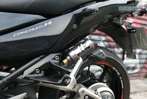 KAWASAKI GTR1400 (14) H2P 後避震器