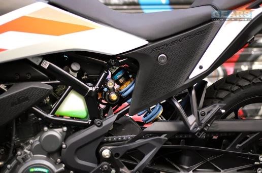 KTM ADVENTURE 390 (20) H2P 後避震器