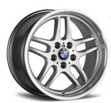 BMW M5輪圈18x8.0 18x9.5 5孔120