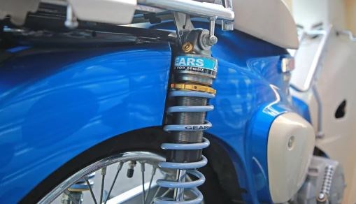 HONDA Super Cub 110 日規 EV 後避震器