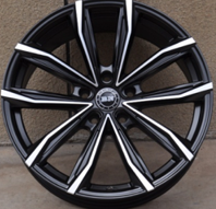 日系輪圈18x8.0 5孔100 108 112 114.3 120