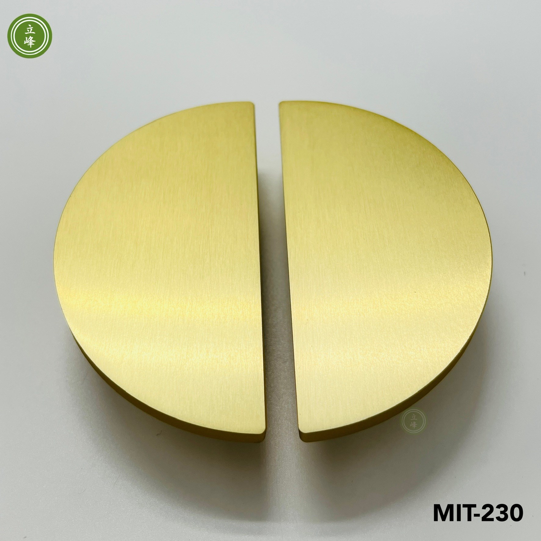 MIT-230 半圓金色把手