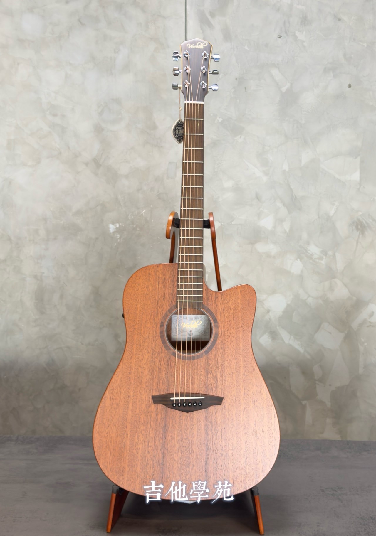 Veelah V1桃花心木面單41吋含拾音器