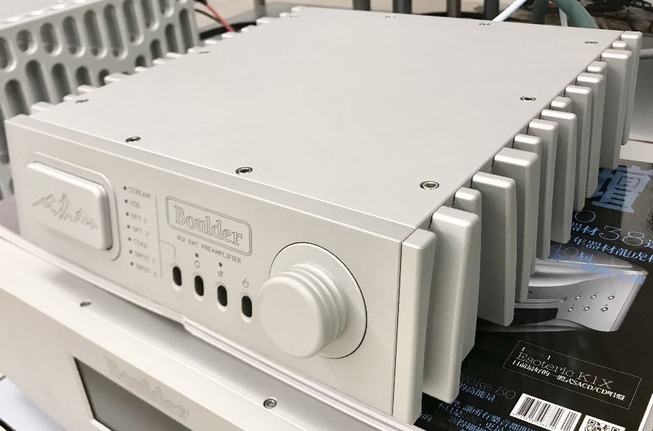 統元音響［美國Boulder - 812 ］DAC、前級、耳機放大器