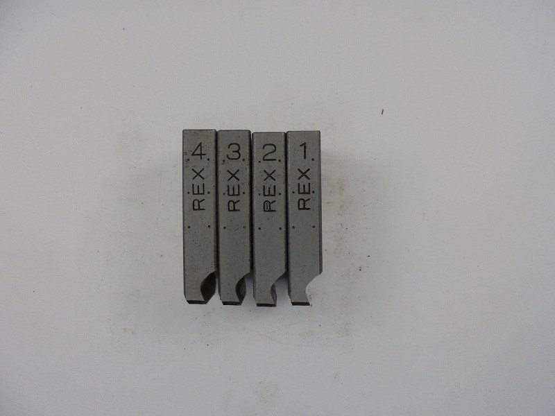 25A牙刀 1/2"-3/4"、1"
