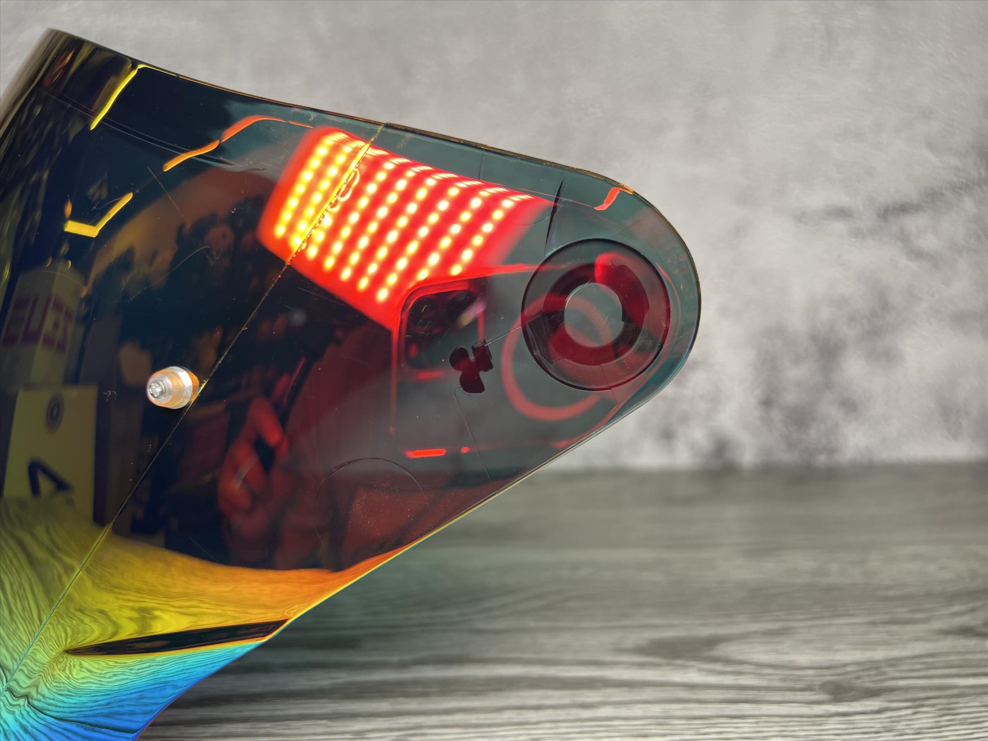 《遠古騎士》KYT NFJ 多層膜電鍍紅 半罩原廠專用鏡片 抗UV400 耐磨抗刮 KYT 安全帽鏡片