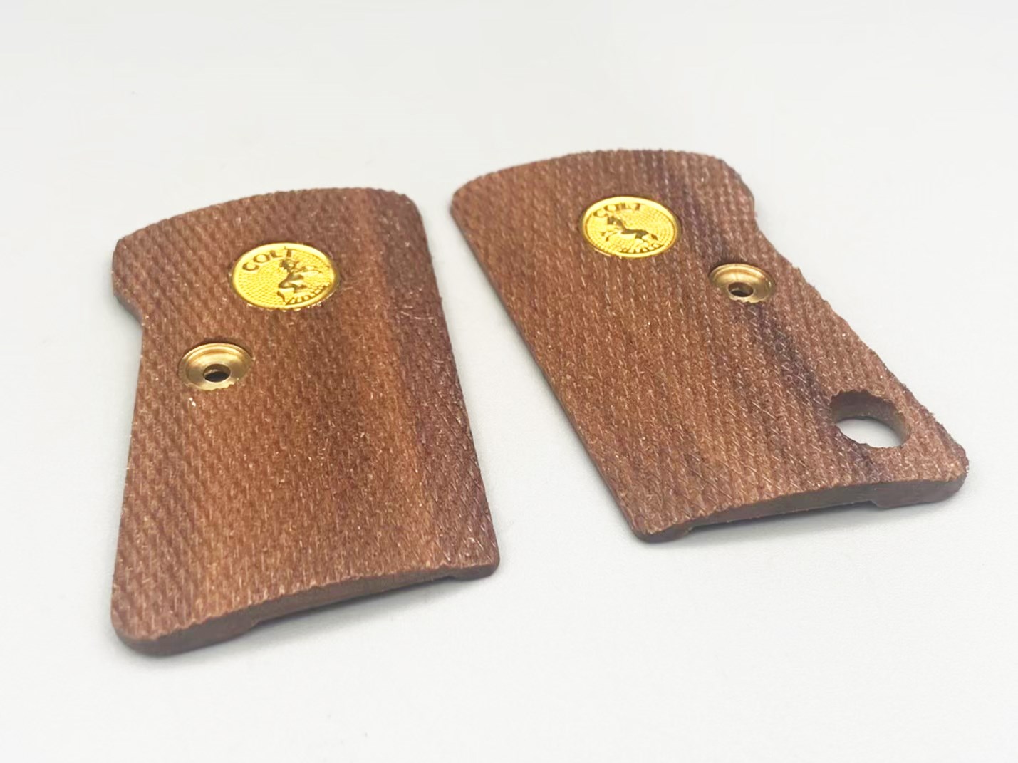 C25 WOOD GRIP