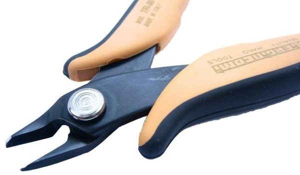 義大利PIERGINCOMI TR-30 5.5吋精密電子斜口鉗