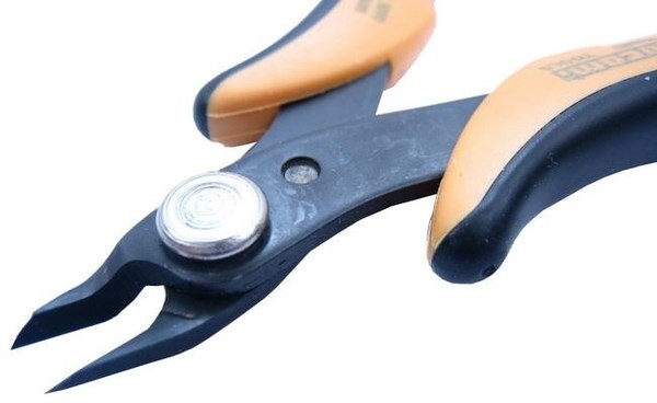 義大利PIERGINCOMI TR-25-P 5吋精密電子斜口鉗