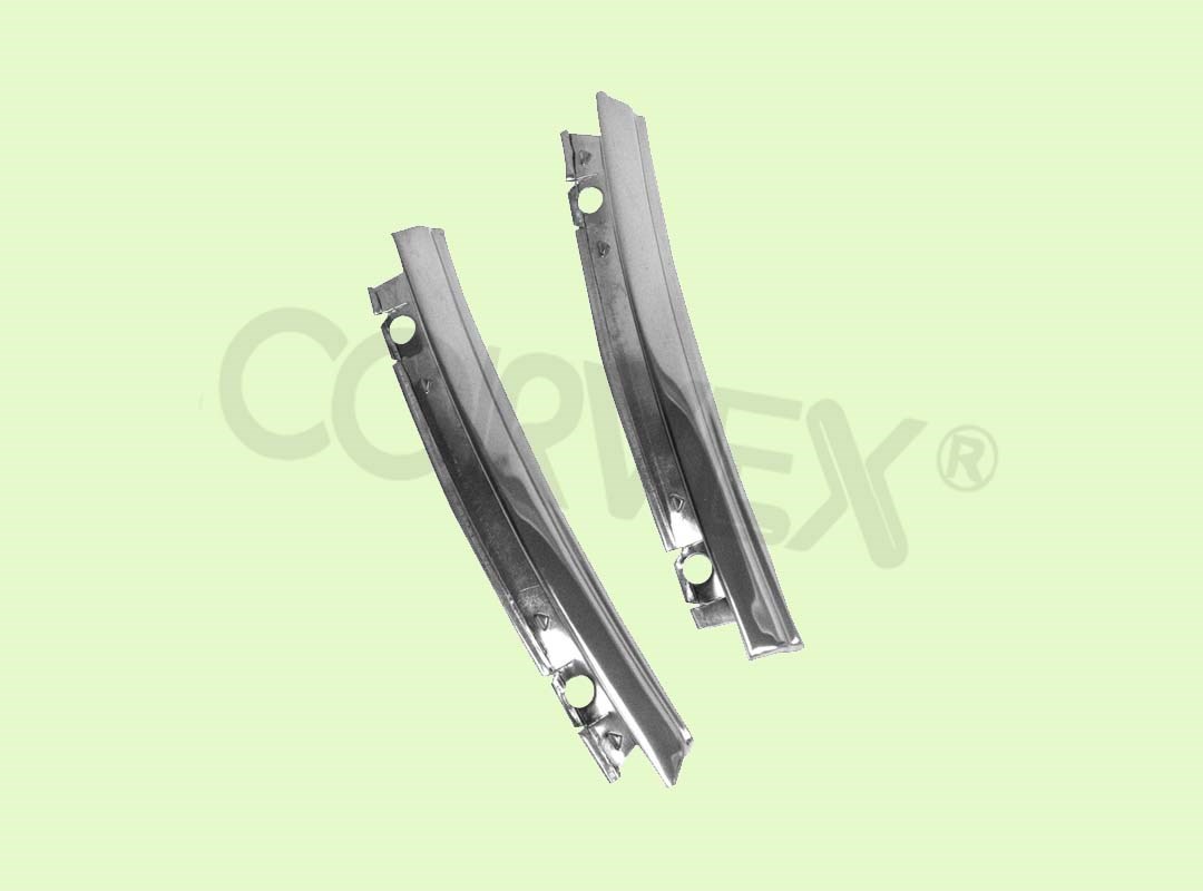 PART #:  CV07-H07S ∞  FENDER  MOULDING 