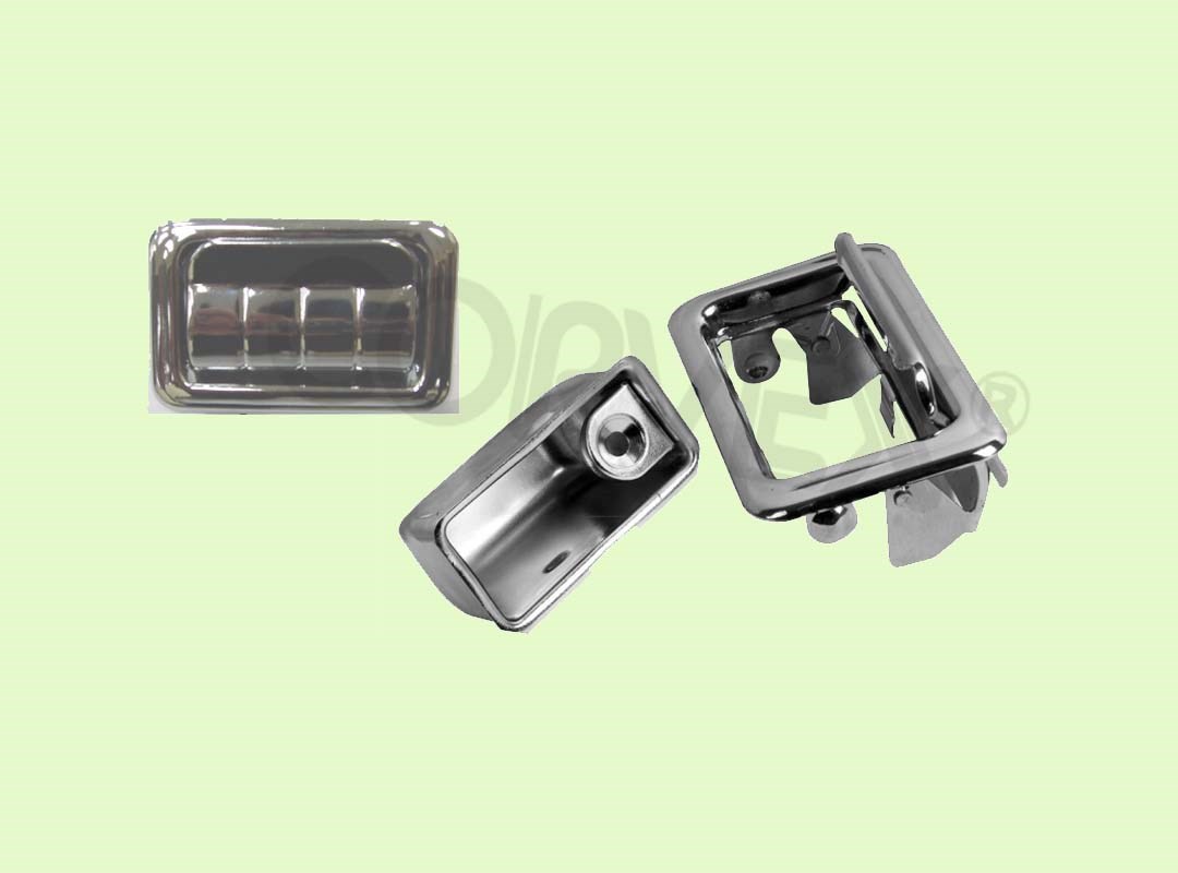 PART #:  CV07-M95  ∞  QUARTER  ASHTRAY 