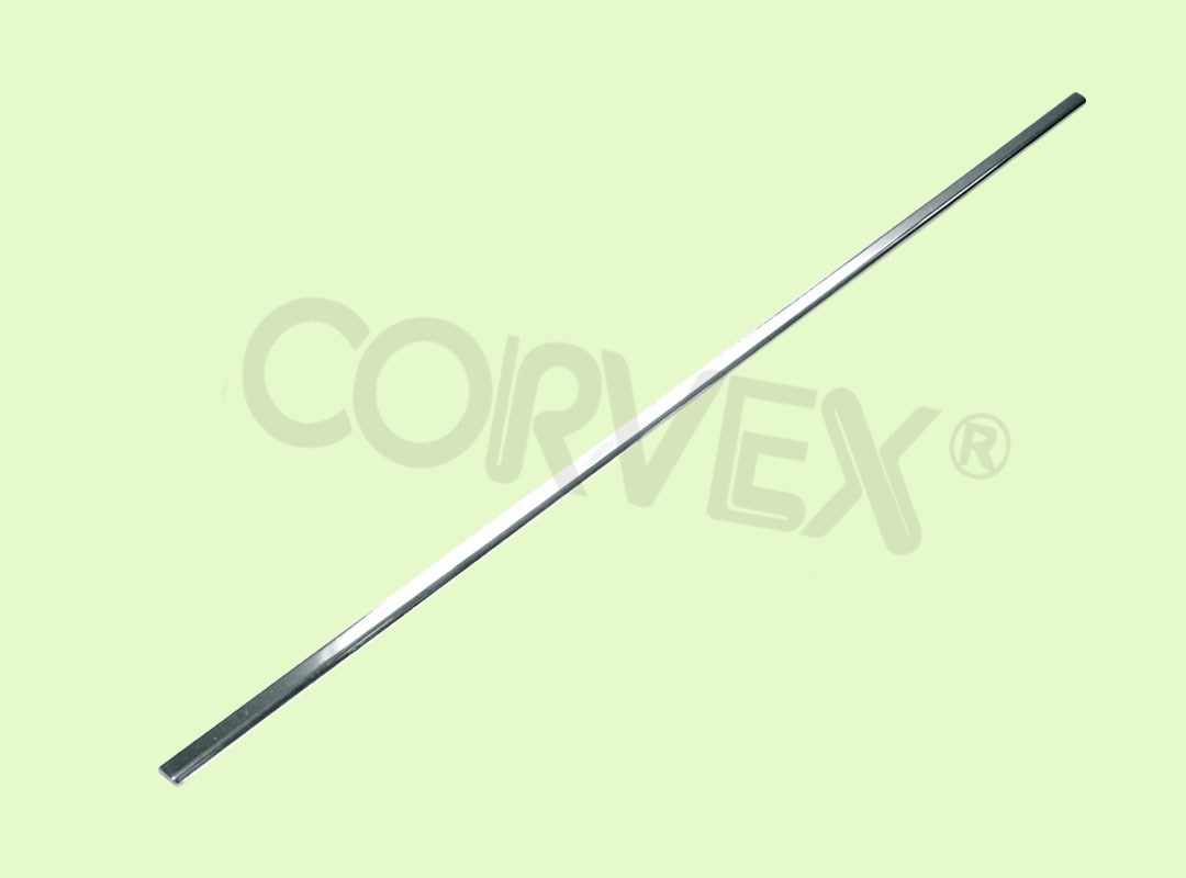 PART #:  CV15-M34 ∞  TRUNK LID  MOULDING 