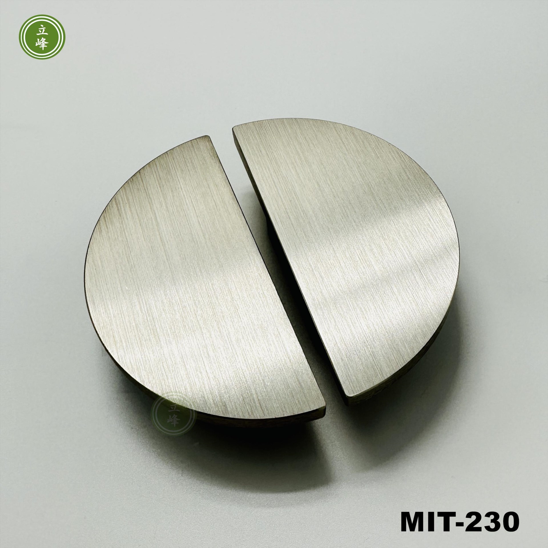 MIT-230 半圓霧銀色把手  