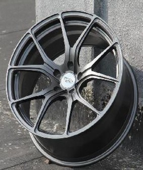 日版輪圈 19X8.5/19X9.5 5孔114.3  槍灰